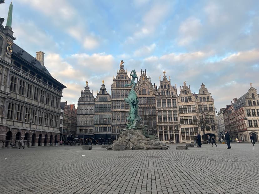Sam Discovers Why River Cruising Through the Netherlands Feels Different